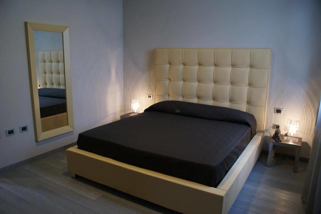 Blue Hotel Suzzara Ngoại thất bức ảnh